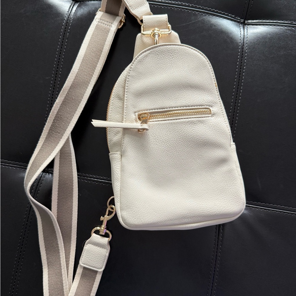 Elegant Cream Crossbody Bag